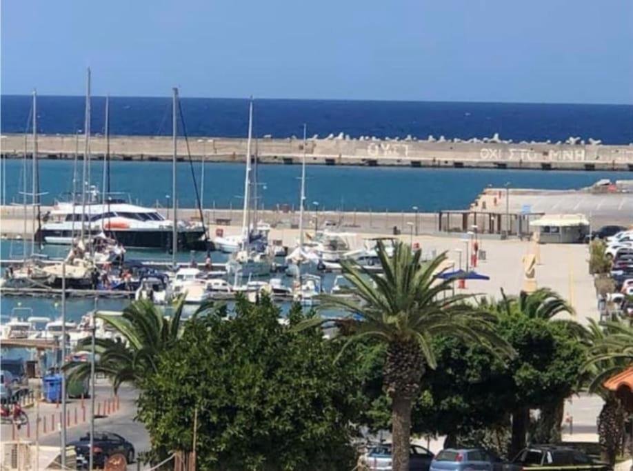 Kate Apartment, Across The Marina Retimno